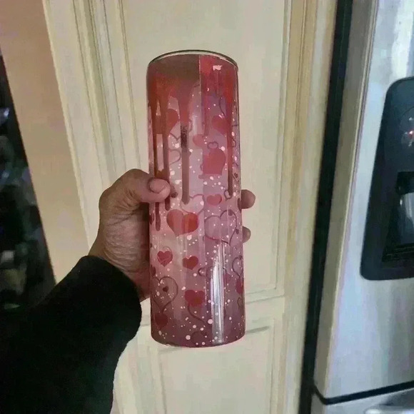 5. Betty boop valentine's day 20 oz. Tumbler - Picture 2 of 3